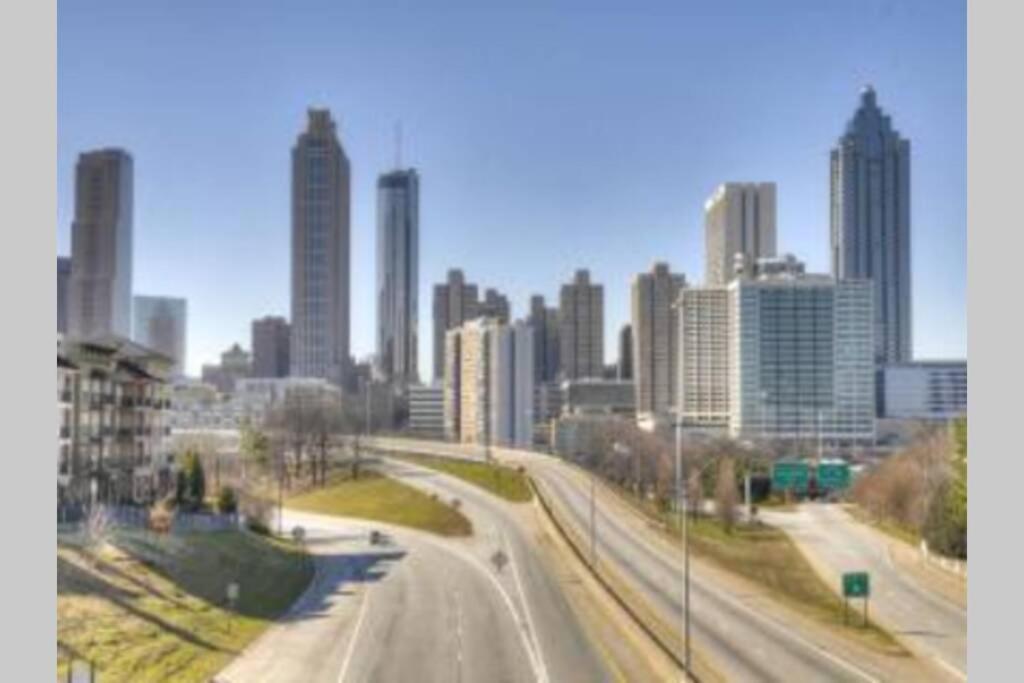 Heart Of Downtown 2Bd 1Free Parking View! Lm1008 Atlanta Dış mekan fotoğraf